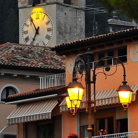 Albergo Meuble Olivi توسكولانو ماديرنو المظهر الخارجي الصورة